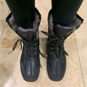 Ladies black UGG winter boots